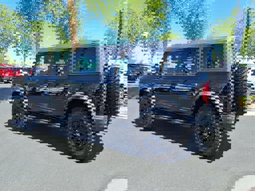 Certified 2024 Ford Bronco Wildtrak image 6