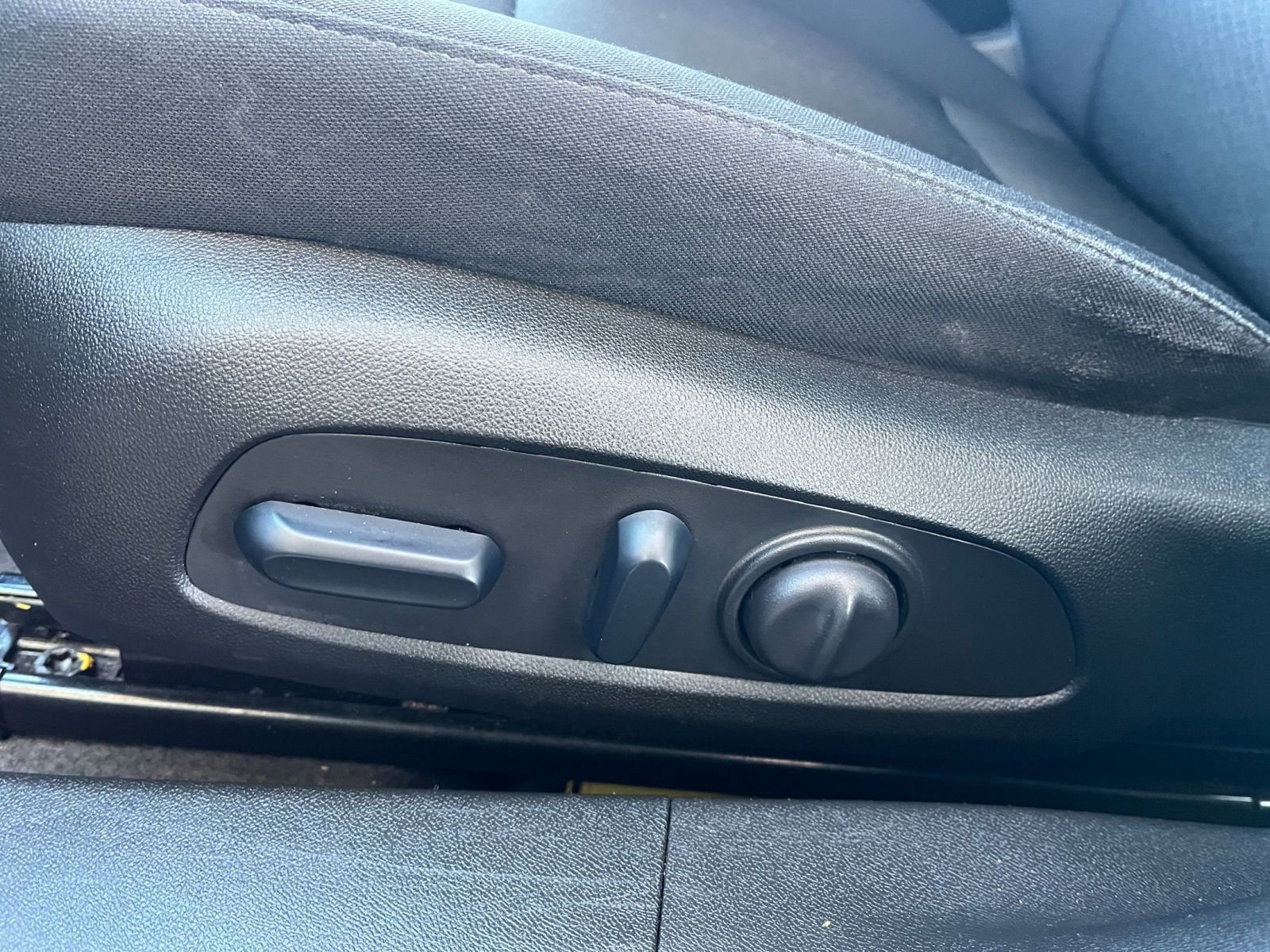 Used 2024 Chevrolet Malibu LT image 22