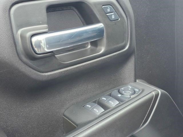Certified 2025 Chevrolet Silverado 1500 Custom image 9