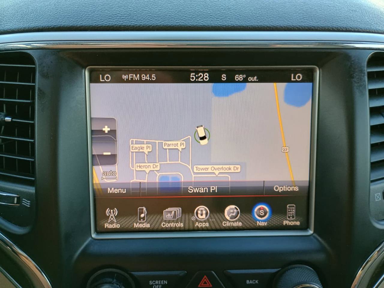 Used 2015 Jeep Grand Cherokee Limited w/ Luxury Group II image 15