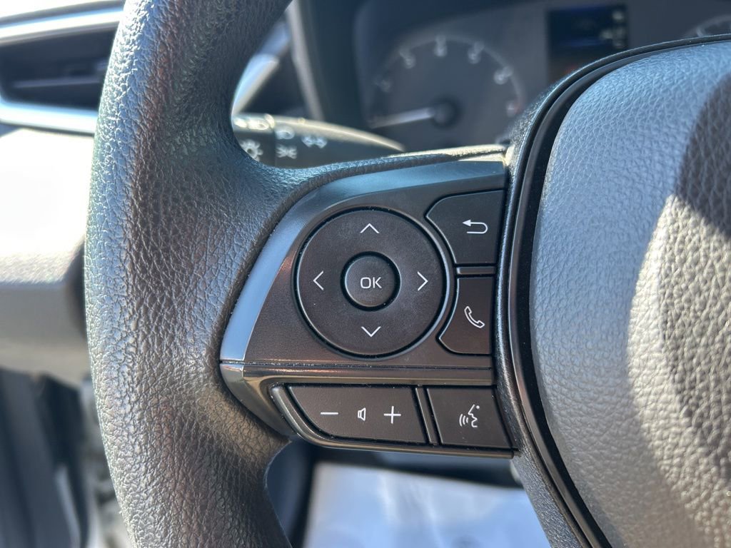 Used 2024 Toyota Corolla LE image 7