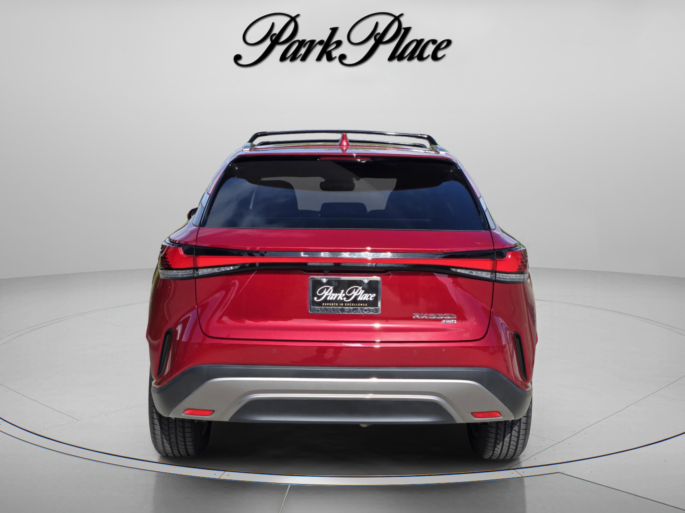 Used 2024 Lexus RX 350h w/ Accessory Package (Z1) image 4