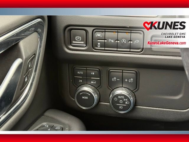 Used 2022 GMC Yukon SLT image 47