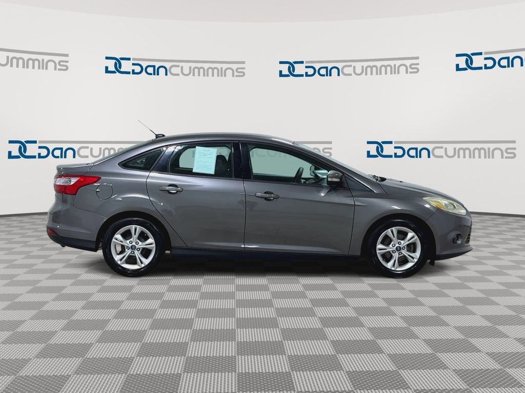 Used 2013 Ford Focus SE FWD image 9