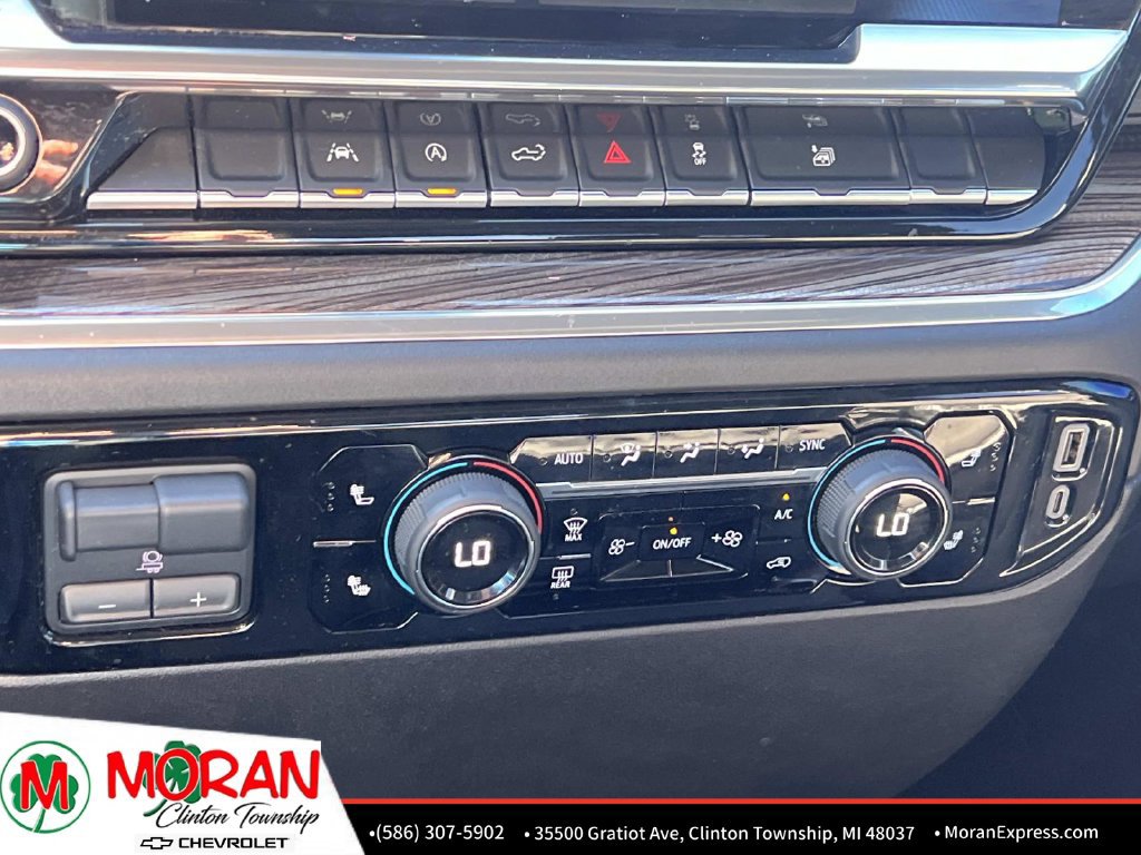 Certified 2025 Chevrolet Silverado 1500 RST AWD/4WD image 23