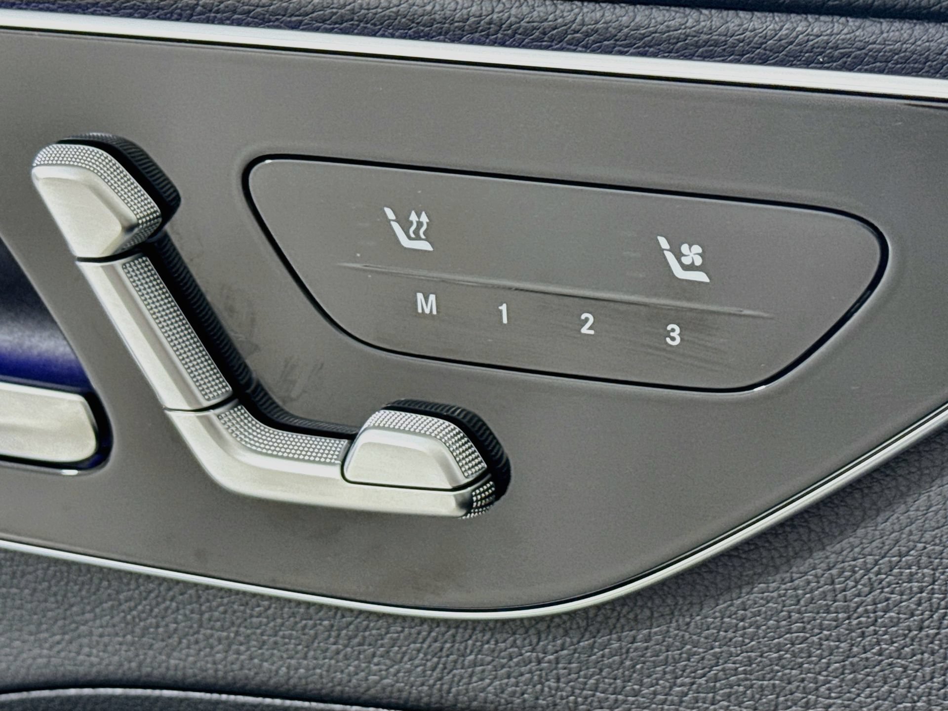Certified 2025 Mercedes-Benz C 300 Sedan image 20