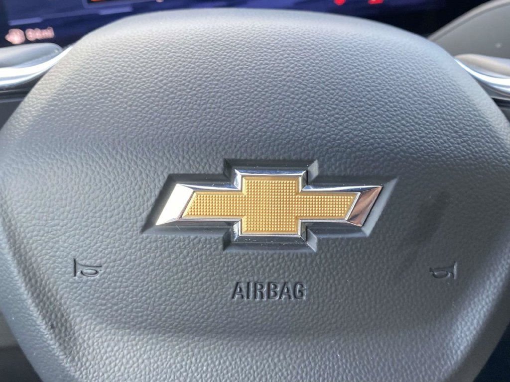 Used 2026 Chevrolet Traverse LT FWD image 30