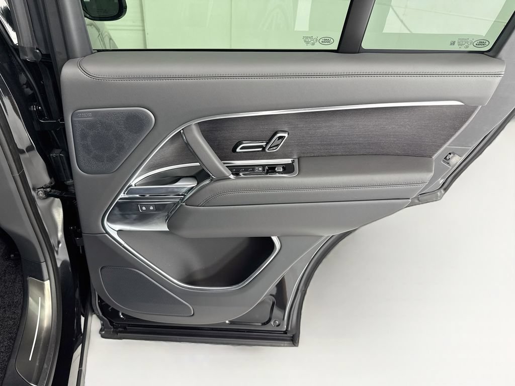 New 2026 Land Rover Range Rover SE AWD/4WD image 27