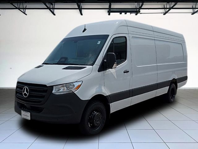 New 2025 Mercedes-Benz Sprinter 4500