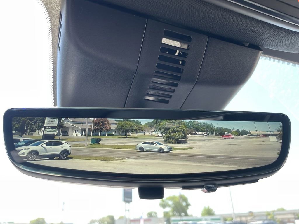 New 2024 GMC Acadia Denali w/ Super Cruise Package image 25