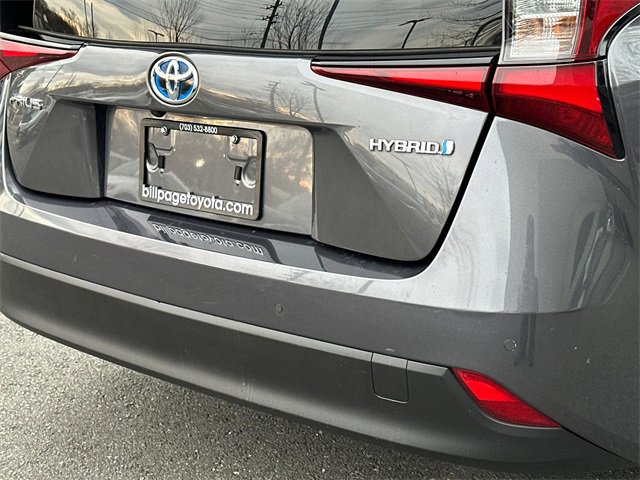 Certified 2022 Toyota Prius LE image 5
