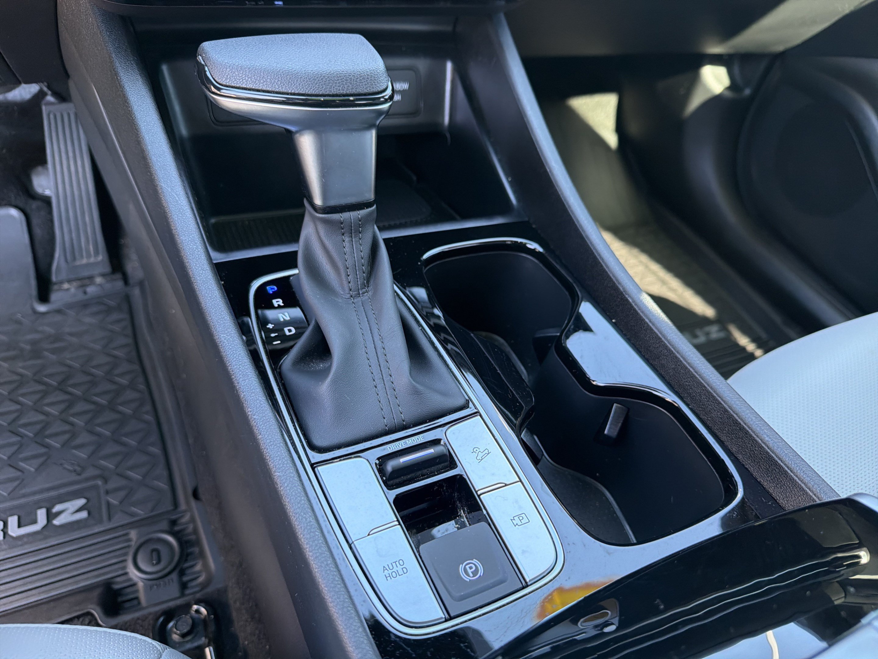 Certified 2025 Hyundai Santa Cruz SEL FWD image 18