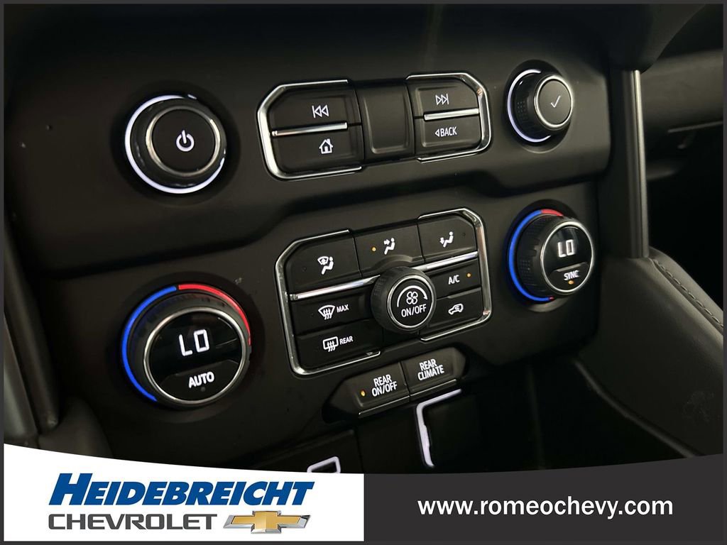 Used 2023 Chevrolet Suburban LS AWD/4WD image 24