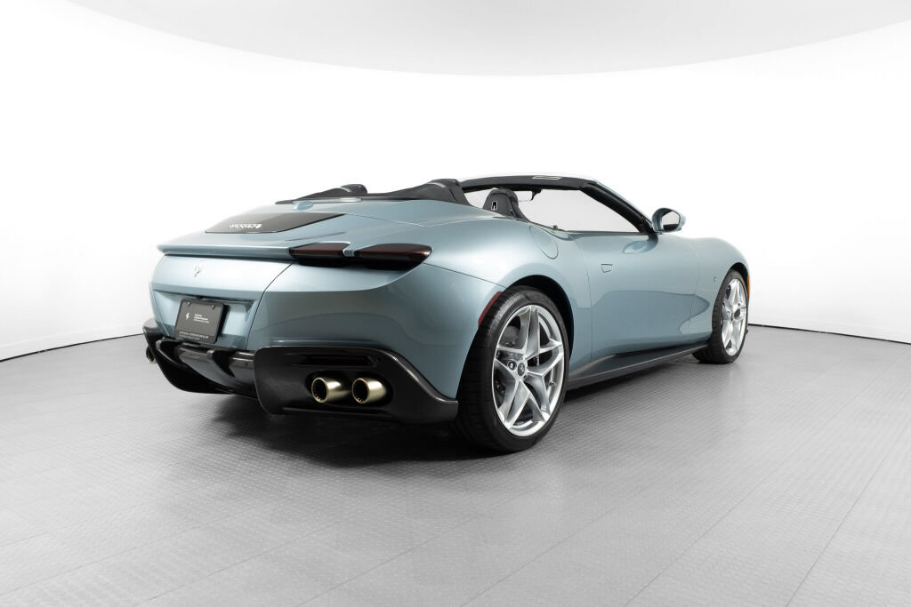 Certified 2024 Ferrari Roma Spider RWD image 10