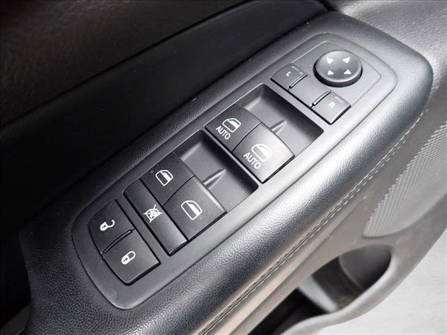 Used 2020 Jeep Grand Cherokee Limited w/ Luxury Group II AWD/4WD image 17