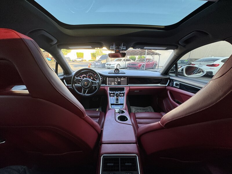 Used 2017 Porsche Panamera 4S AWD/4WD image 32