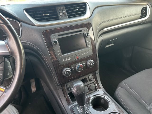Used 2017 Chevrolet Traverse LT image 14