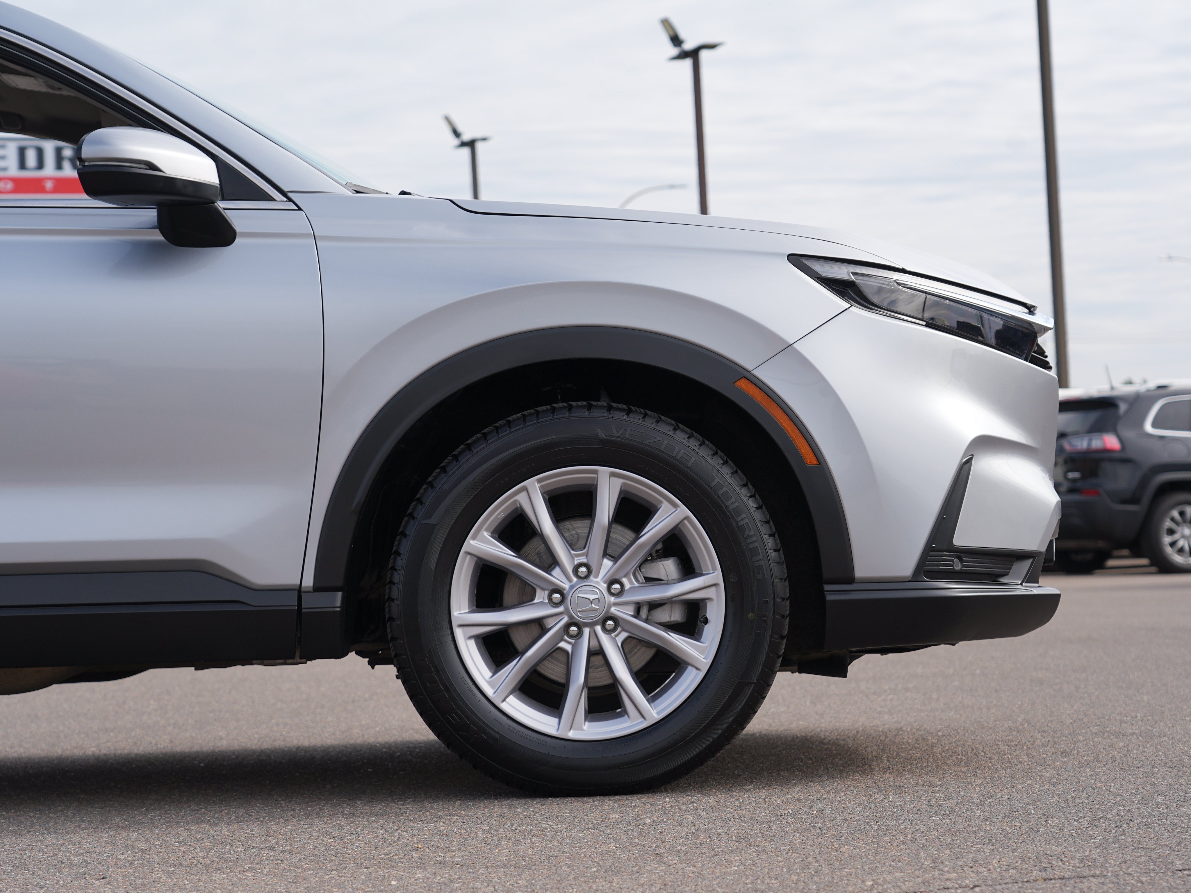 Used 2024 Honda CR-V EX-L image 11