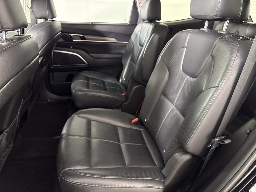 Used 2020 Kia Telluride SX w/ Towing Package AWD/4WD image 13