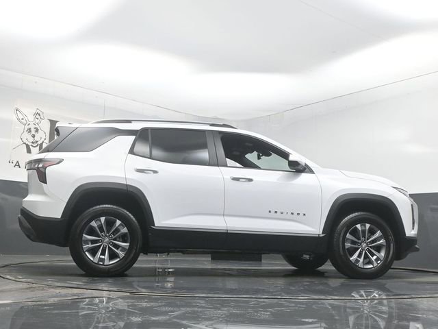 Used 2025 Chevrolet Equinox LT w/ Convenience Package II image 53