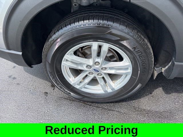 Used 2023 Ford Explorer XLT image 46