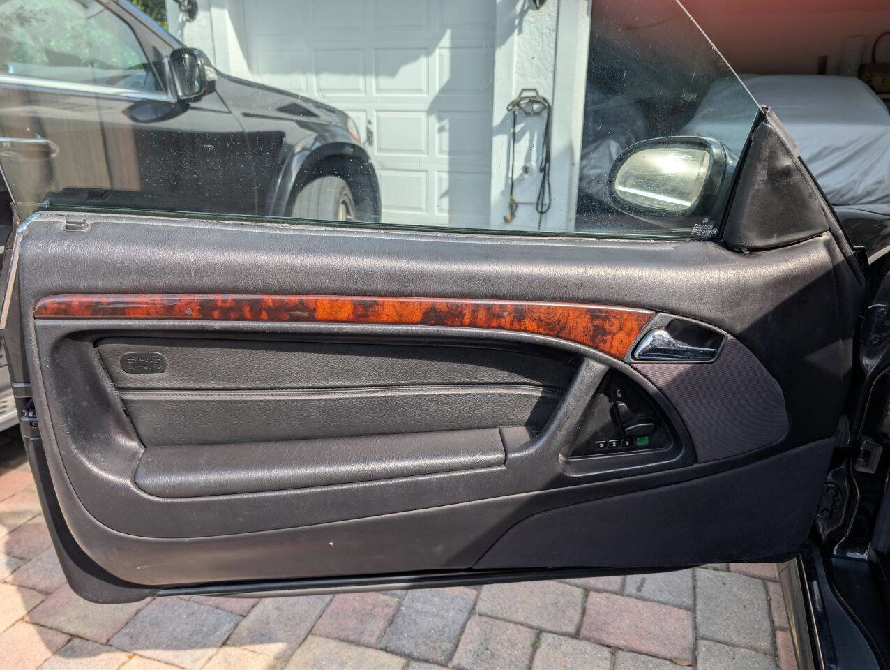 Used 2001 Mercedes-Benz SL 500 image 11