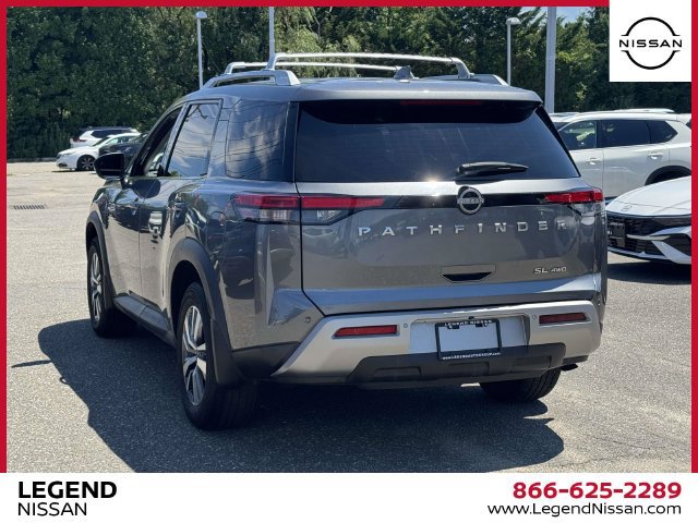 Used 2024 Nissan Pathfinder SL AWD/4WD image 7