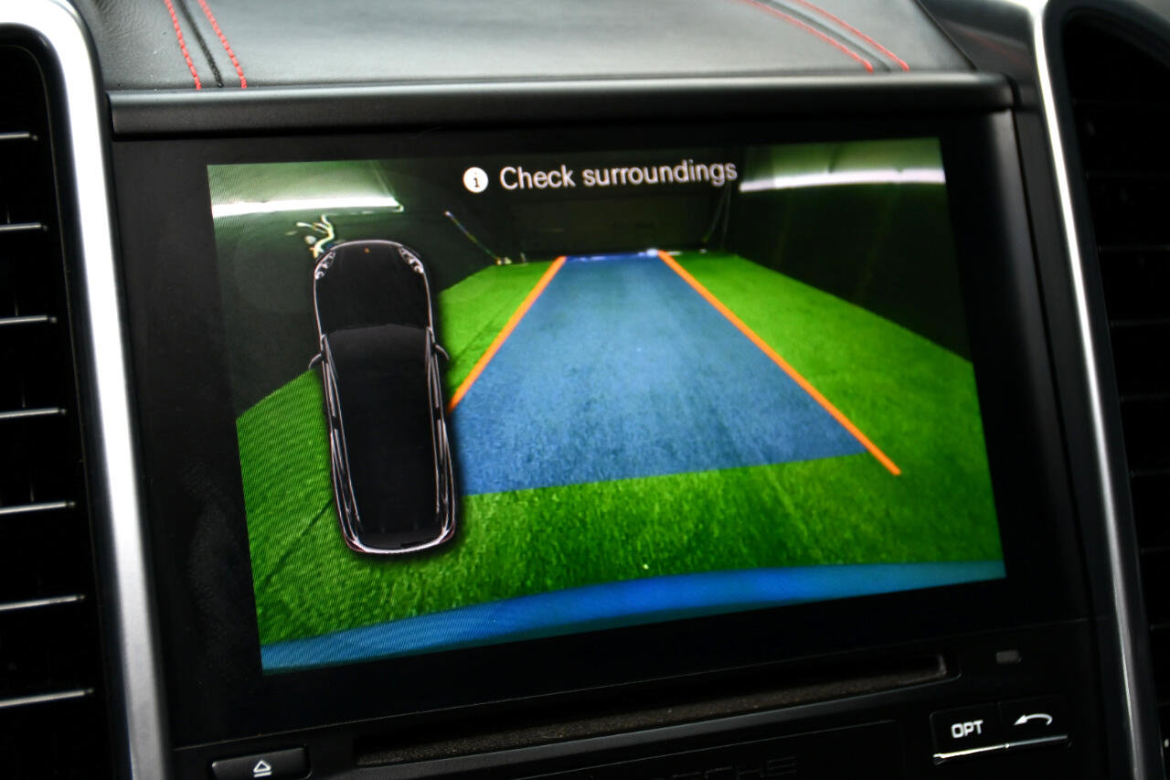 Used 2017 Porsche Cayenne GTS image 56