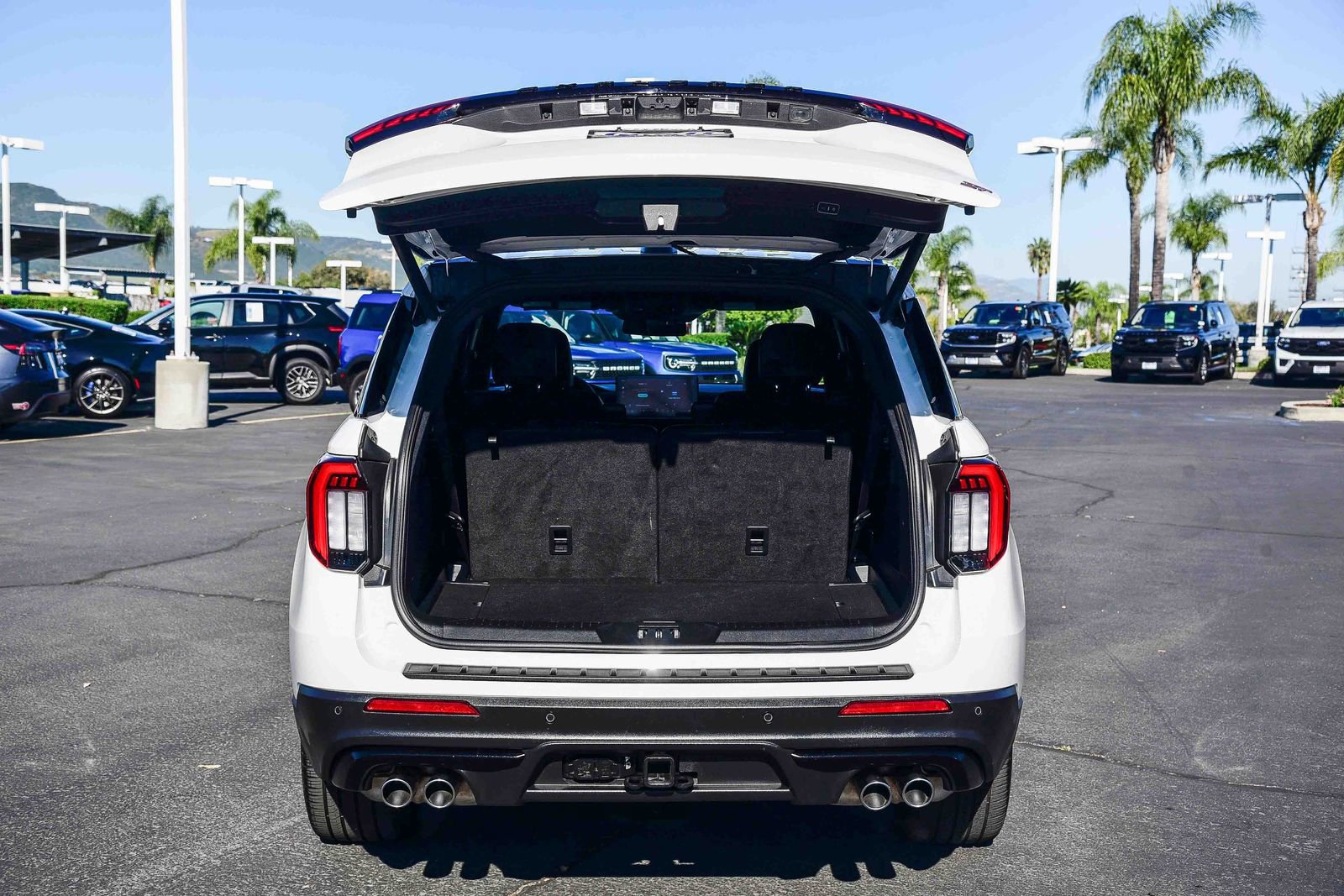 Used 2025 Ford Explorer ST w/ Sun And Sound Package image 26