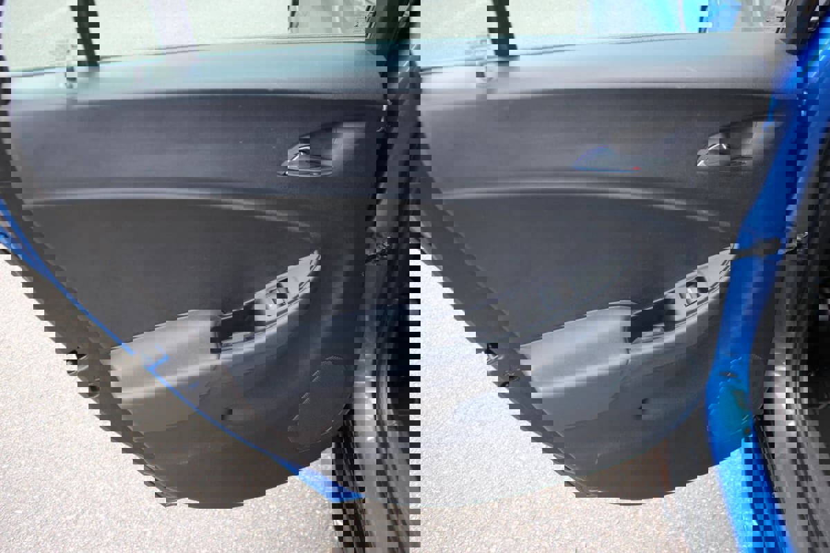 Used 2016 Chevrolet Volt LT image 18