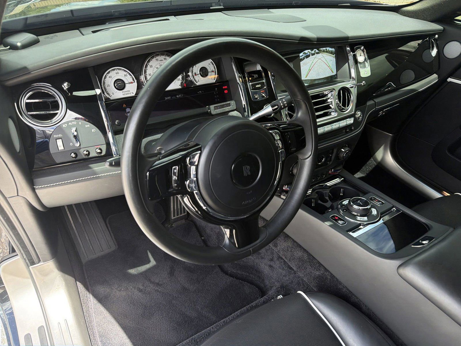 Used 2020 Rolls-Royce Wraith image 20