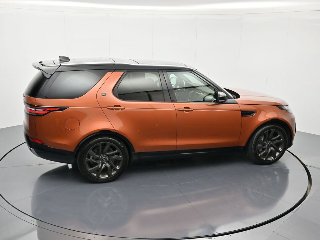 Used 2018 Land Rover Discovery HSE image 33