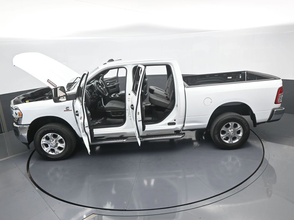 Used 2024 RAM 2500 Big Horn AWD/4WD image 71