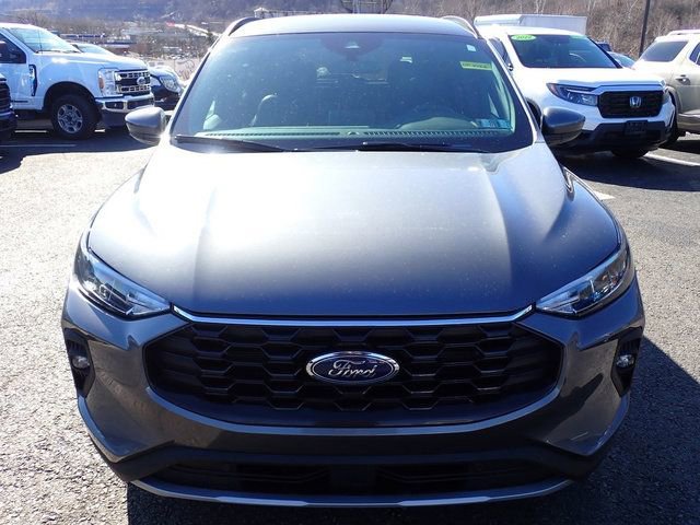 Certified 2025 Ford Escape ST-Line Select image 11
