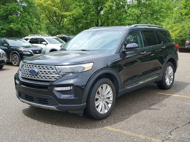 Used 2021 Ford Explorer Limited w/ Hybrid Equipment Group 310A AWD/4WD image 2