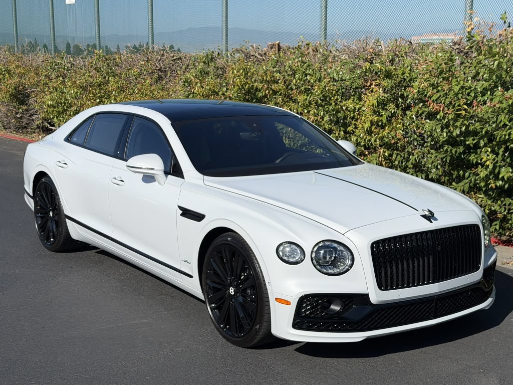 Used 2023 Bentley Flying Spur W12 AWD/4WD image 16