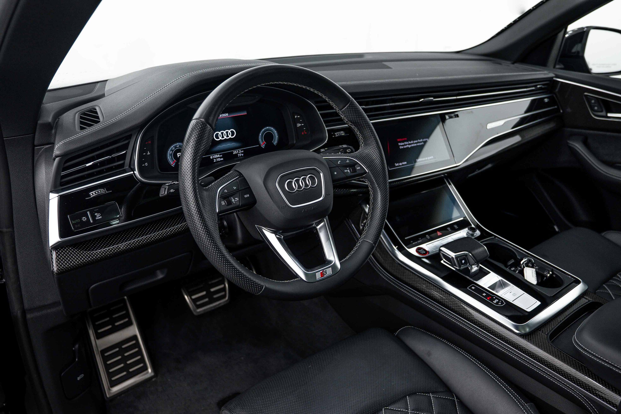 Used 2023 Audi SQ8 Prestige AWD/4WD image 10