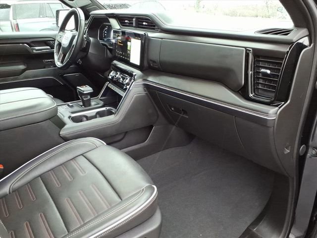 Used 2024 GMC Sierra 1500 AT4X image 26