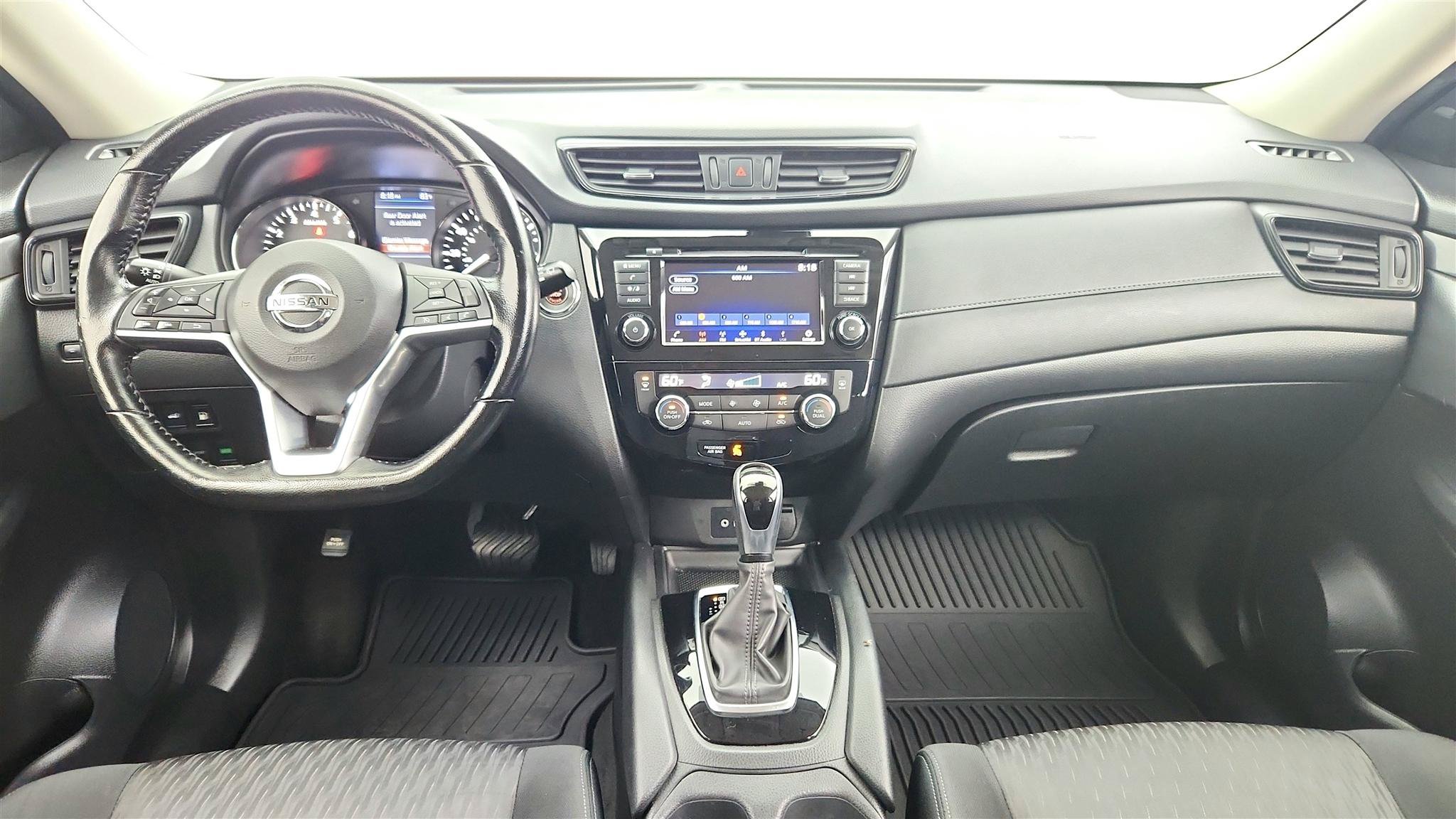 Used 2020 Nissan Rogue SV AWD/4WD image 11