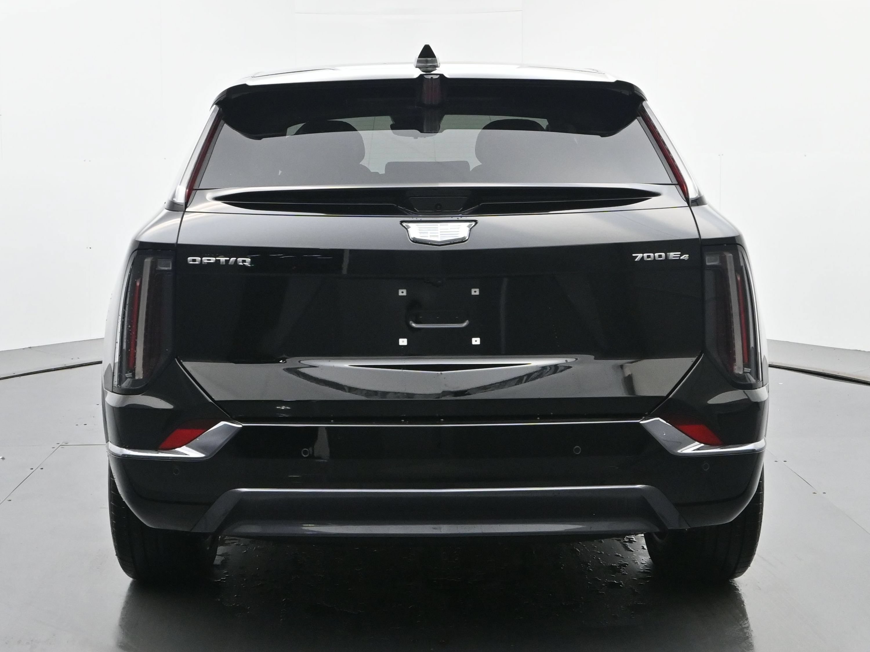 New 2026 Cadillac Optiq Sport 1 w/ LPO, Floor Liner Package AWD/4WD image 4