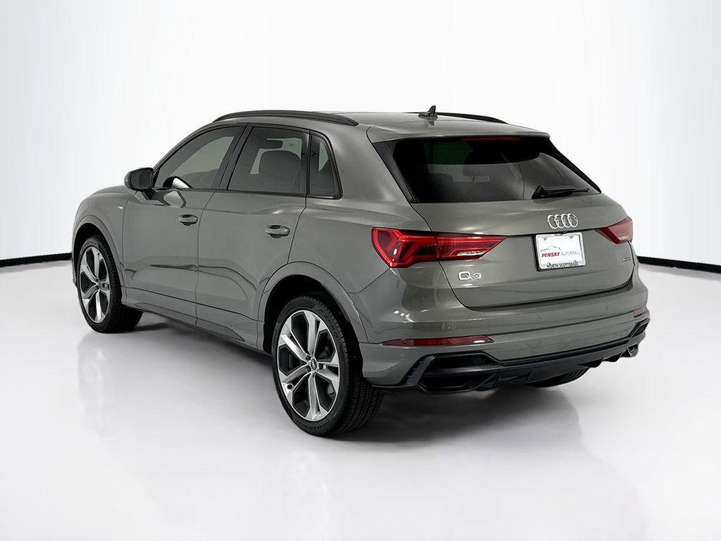 Used 2021 Audi Q3 2.0T Premium w/ Convenience Package AWD/4WD image 7