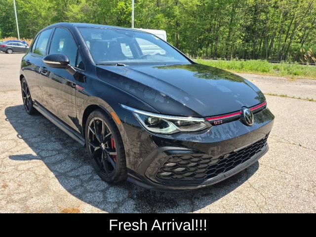 Used 2024 Volkswagen GTI SE FWD image 6