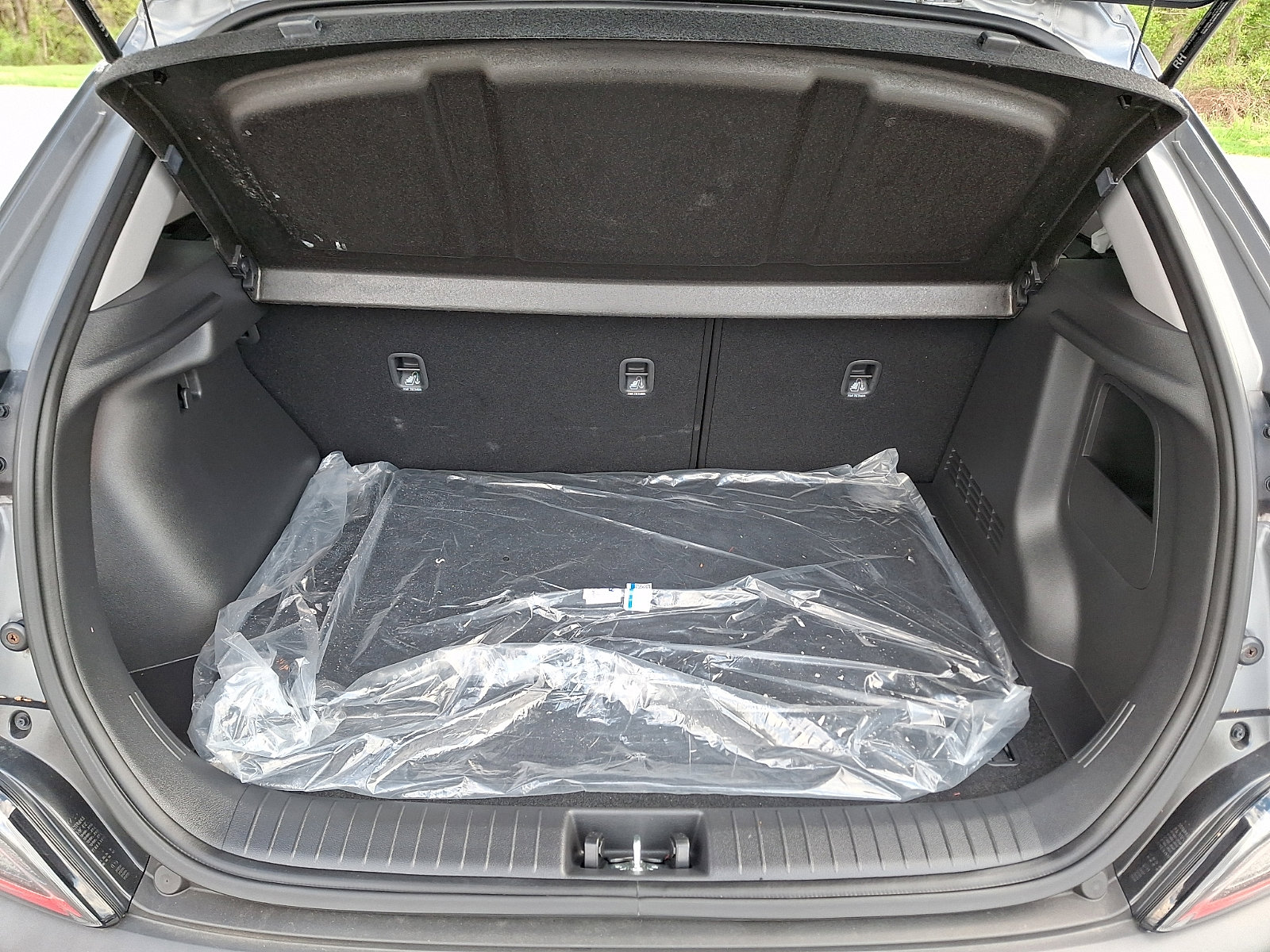 Used 2023 Hyundai Kona SEL w/ Cargo Package image 30