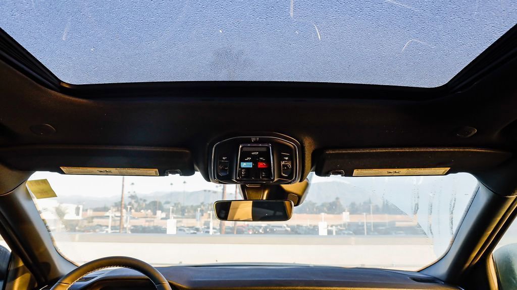 New 2025 Jeep Grand Cherokee Laredo X w/ Luxury Tech Group I image 17