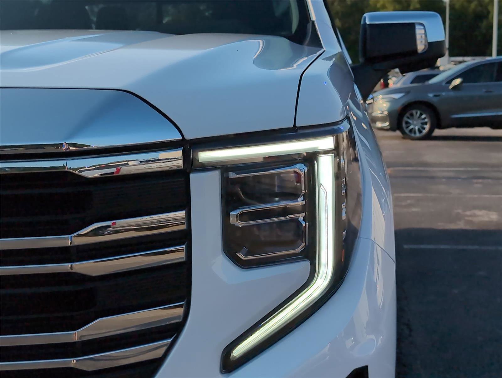 Used 2024 GMC Sierra 1500 SLT w/ SLT Premium Plus Package image 35