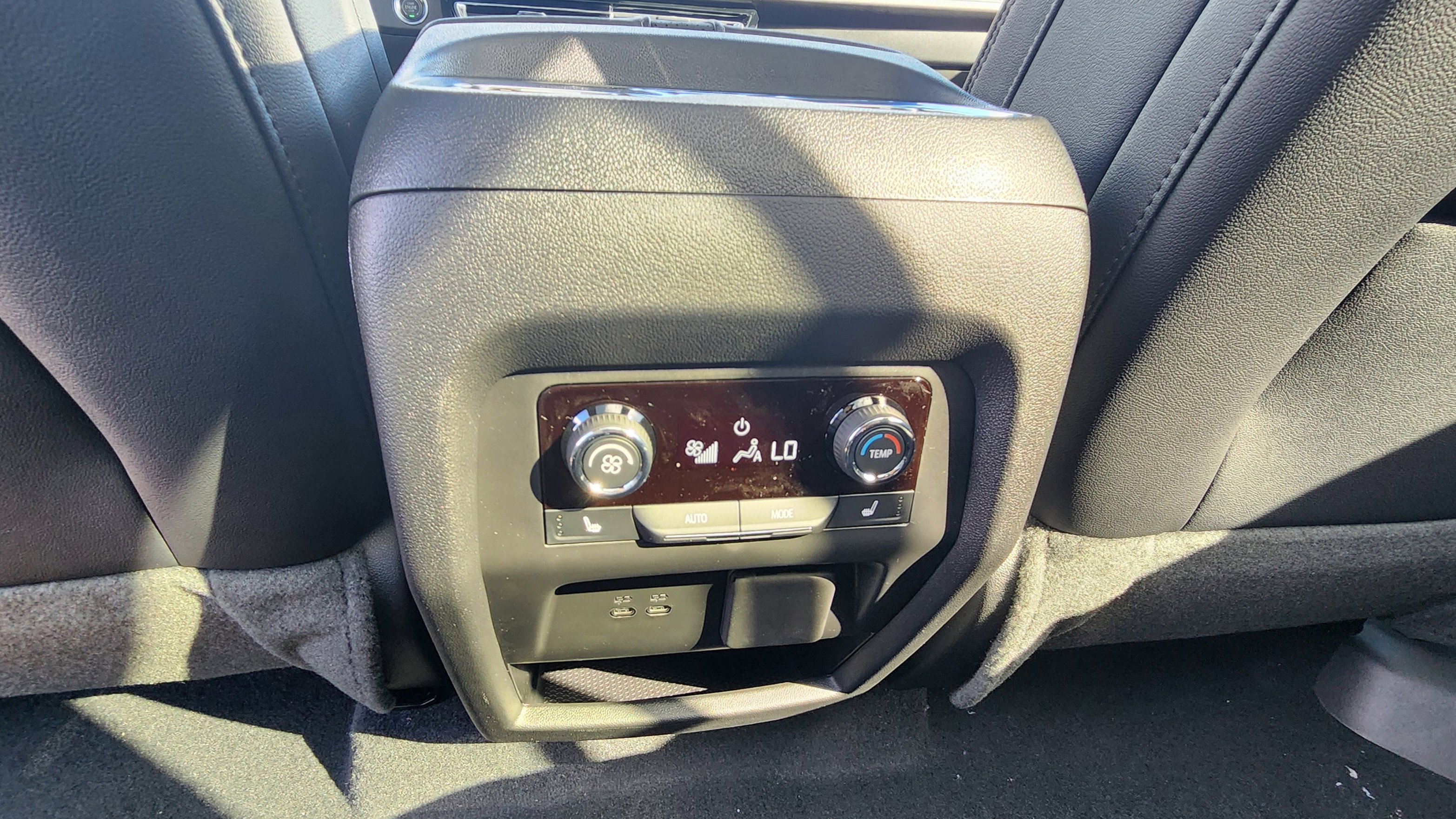 New 2026 Chevrolet Traverse High Country image 17