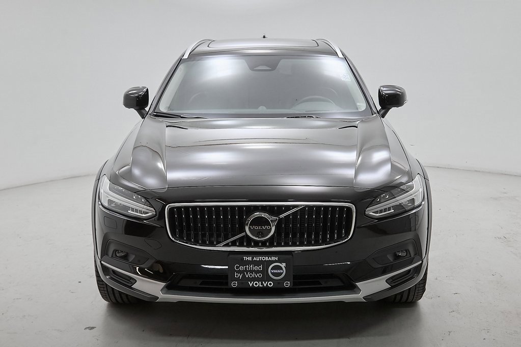 Certified 2024 Volvo V90 B6 Cross Country Ultimate image 5