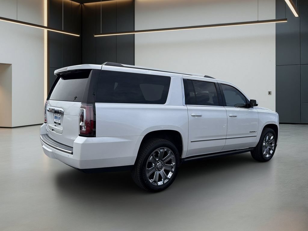 Used 2016 GMC Yukon XL Denali w/ Open Road Package AWD/4WD image 6