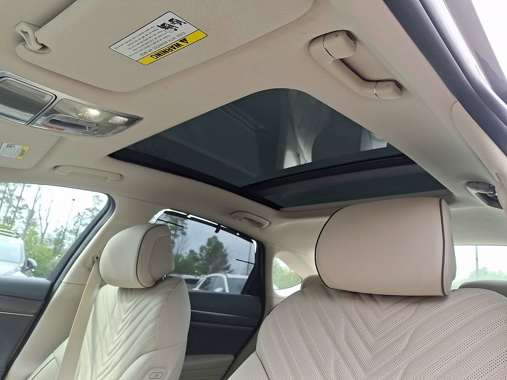 Used 2025 Genesis G80 3.5T Sport image 11