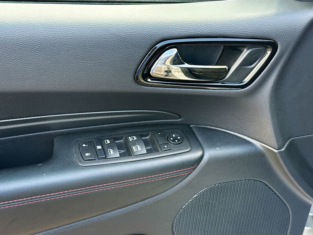 Used 2025 Dodge Durango GT AWD/4WD image 19